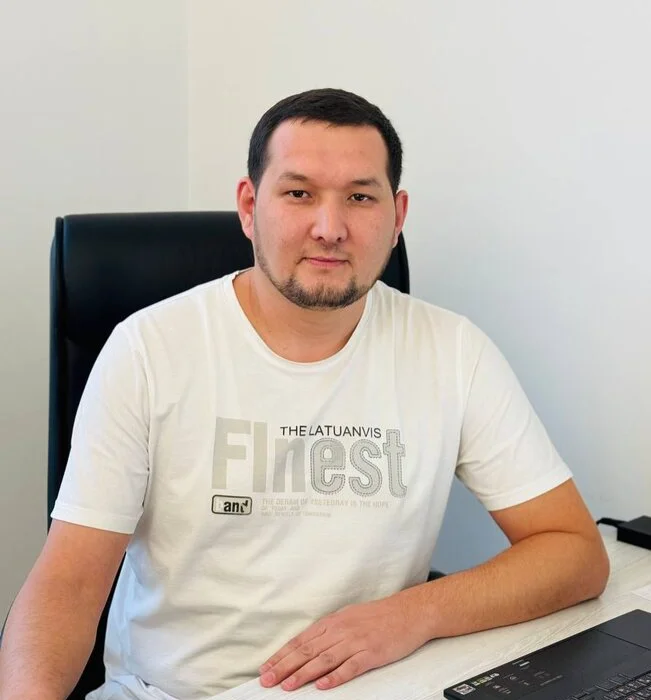 Djurayev Xotam Qaxramonoviç